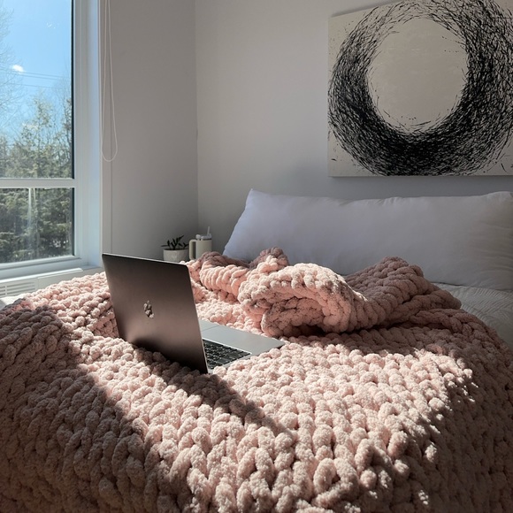 DUST PINK 🐷 - Queen size handknitting blanket - Picture 5 of 5